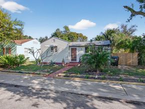 1122 N L Street, Lake Worth Beach FL 33460