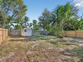 1122 N L Street, Lake Worth Beach FL 33460