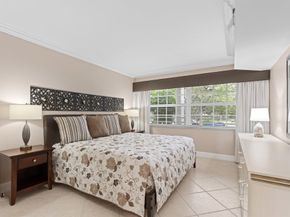 821 Cypress Boulevard 211, Pompano Beach FL 33069