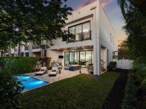 820 NE 7th Avenue, Delray Beach FL 33483