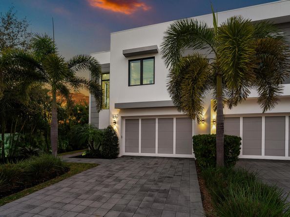 820 NE 7th Avenue, Delray Beach FL 33483