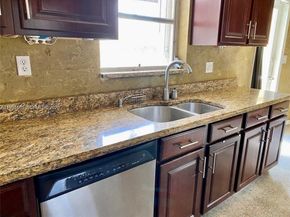 516 NE 28th Drive, Wilton Manors FL 33334