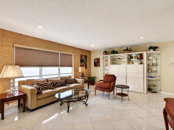 14290 Nesting Way A, Delray Beach FL 33484