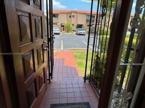 3817 SW 82nd Avenue IX46, Miami FL 33155