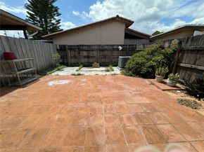 3817 SW 82nd Avenue IX46, Miami FL 33155