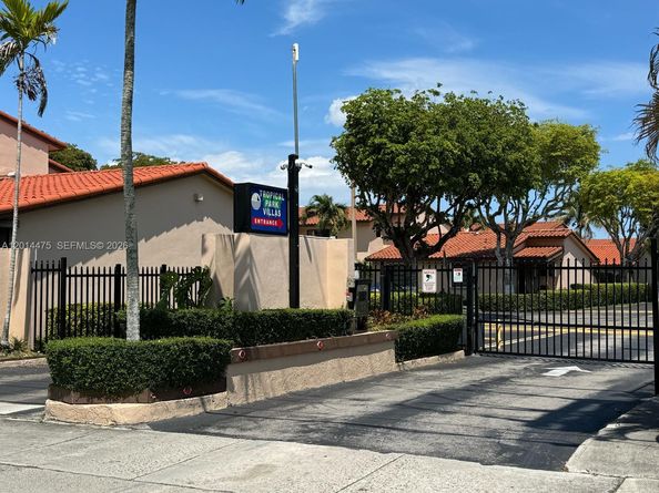 3817 SW 82nd Avenue IX46, Miami FL 33155