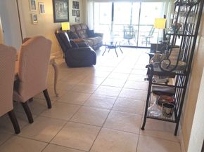 5715 Fairway Park Drive 201, Boynton Beach FL 33437