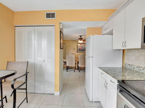 5715 Fairway Park Drive 201, Boynton Beach FL 33437