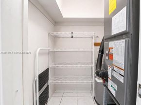 17050 NE 14th Avenue 208, Miami FL 33162