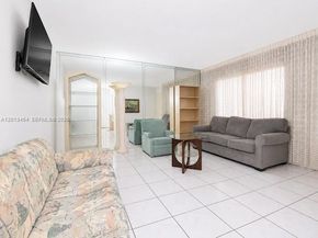17050 NE 14th Avenue 208, Miami FL 33162