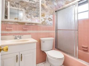 17050 NE 14th Avenue 208, Miami FL 33162