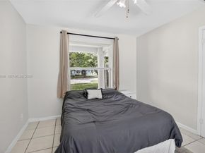 292 SW 52nd Avenue, Plantation FL 33317