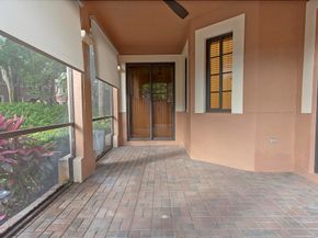2742 Kinsington Circle, Weston FL 33332