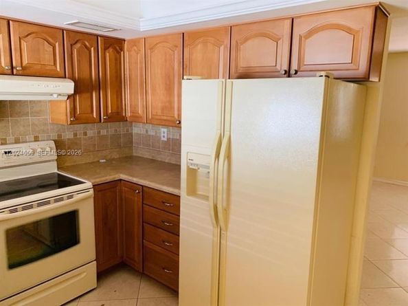 344 SW 1st Street 9, Pompano Beach FL 33060