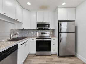 889 Hamilton Drive 889D, Homestead FL 33034