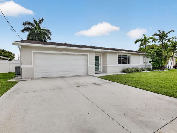 12411 SW 2nd Street, Plantation FL 33325