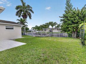 12411 SW 2nd Street, Plantation FL 33325