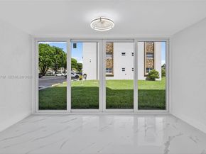 201 SE 11th Terrace 102, Dania Beach FL 33004