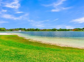 9729 Hammocks Boulevard 101e, Miami FL 33196