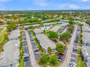 9729 Hammocks Boulevard 101e, Miami FL 33196