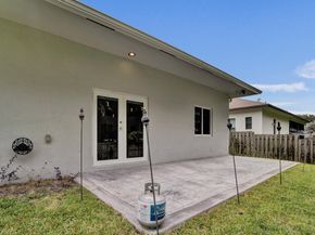 434 NW 21st Avenue, Pompano Beach FL 33069