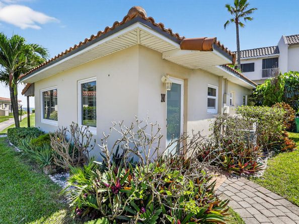 1225 Hillsboro Mile N2, Hillsboro Beach FL 33062
