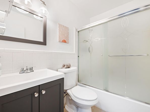 824 N Golf Drive, Hollywood FL 33021