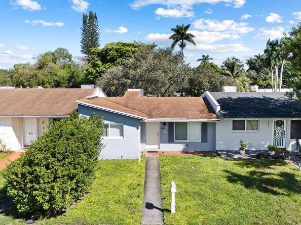 824 N Golf Drive, Hollywood FL 33021