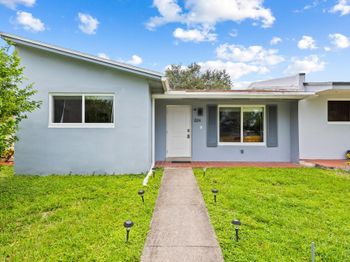 824 N Golf Drive