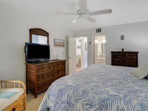 4 Garden Street 101, Tequesta FL 33469