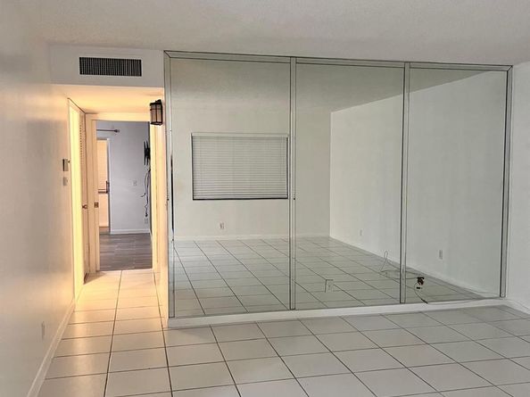 740 Burgundy 740, Delray Beach FL 33484