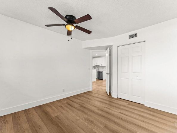 522 Trace Circle 209, Deerfield Beach FL 33441