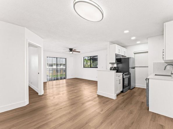 522 Trace Circle 209, Deerfield Beach FL 33441