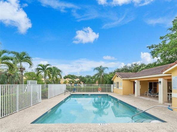 4032 NW 90th Ave 4032, Fort Lauderdale FL 33351