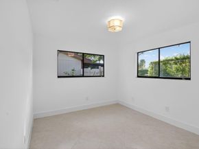 29 Fawlkland Circle, Boynton Beach FL 33426