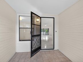 29 Fawlkland Circle, Boynton Beach FL 33426