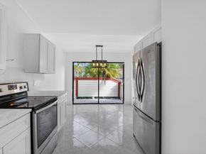 29 Fawlkland Circle, Boynton Beach FL 33426