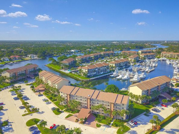 701 Seafarer Circle 103, Jupiter FL 33477