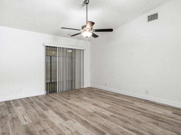 2640 Gately Drive W 203, West Palm Beach FL 33415