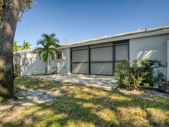 2640 Gately Drive W 203, West Palm Beach FL 33415