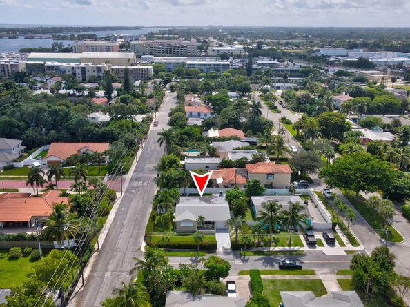 103 16th Avenue South, Lake Worth Beach FL 33460