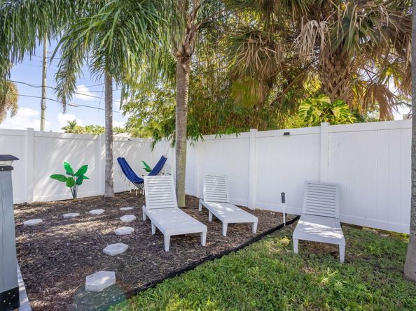 103 16th Avenue South, Lake Worth Beach FL 33460