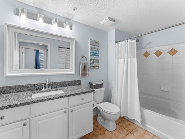 8211 Myrtlewood Circle W, Palm Beach Gardens FL 33418