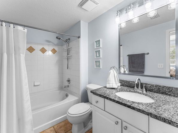 8211 Myrtlewood Circle W, Palm Beach Gardens FL 33418