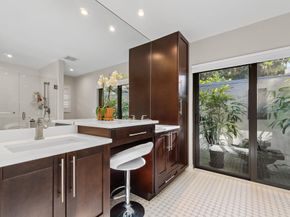 11373 Twelve Oaks Way E, North Palm Beach FL 33408