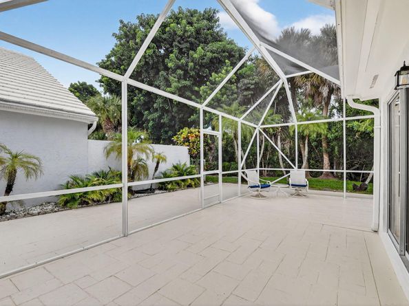 9333 Heathridge Drive, West Palm Beach FL 33411