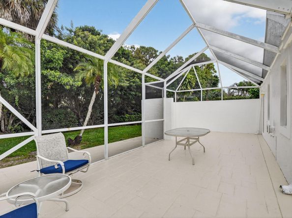 9333 Heathridge Drive, West Palm Beach FL 33411