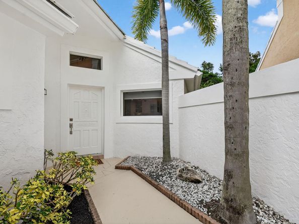 9333 Heathridge Drive, West Palm Beach FL 33411