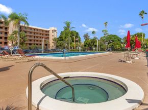 7698 Tahiti Lane 105, Lake Worth FL 33467