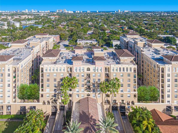 520 SE 5th 2406, Fort Lauderdale FL 33301